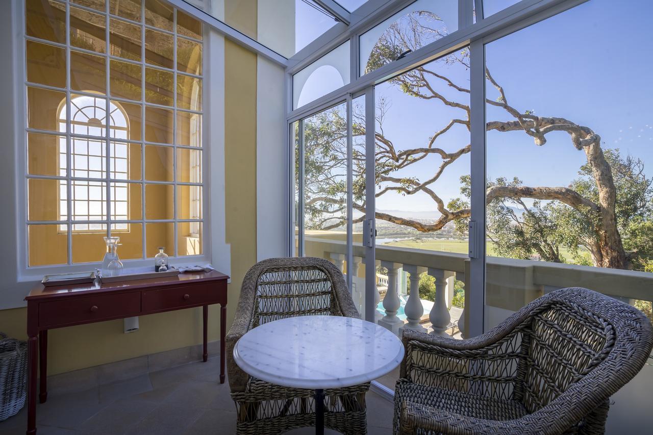 Hotel Colona Castle Lakeside Exterior foto